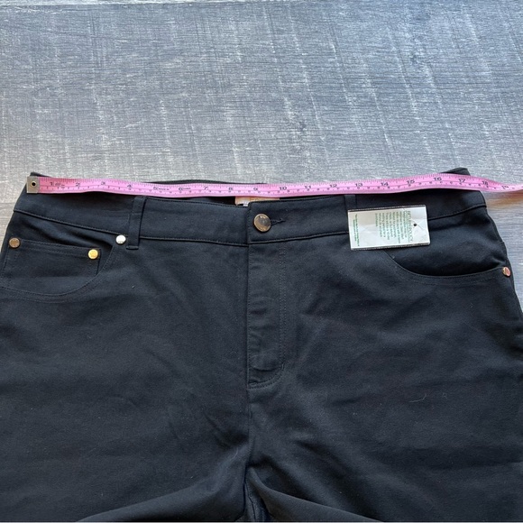 The Sophie by Eric Woman's Pants Slim Fit Black Hardware Stretch Size 16 - Picture 8 of 8
